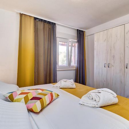 Providenca Accommodation Mali Lošinj Eksteriør bilde