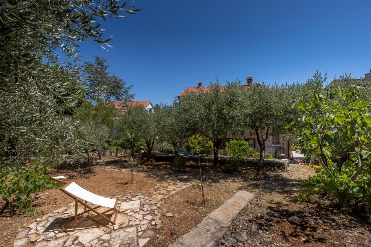 Providenca Accommodation Mali Lošinj Eksteriør bilde