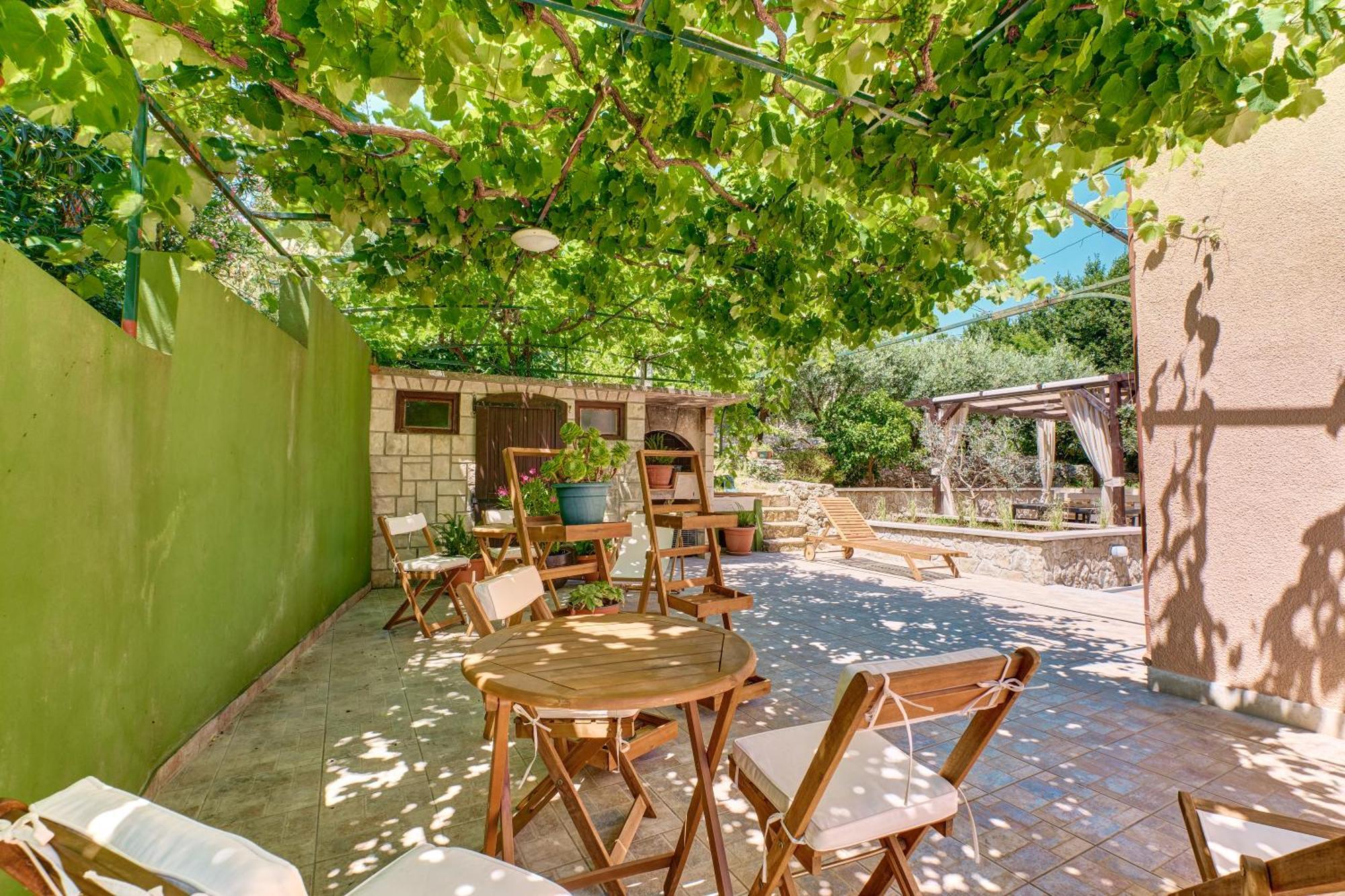 Providenca Accommodation Mali Lošinj Eksteriør bilde