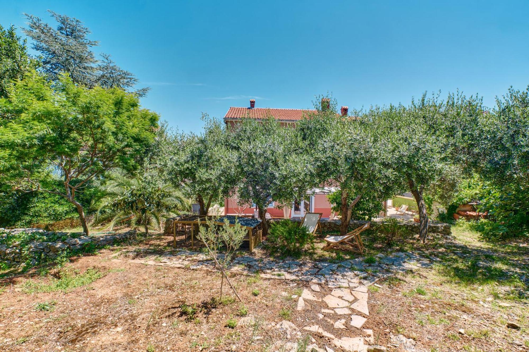 Providenca Accommodation Mali Lošinj Eksteriør bilde